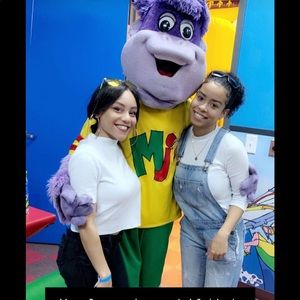 Meet your Posher, Briana